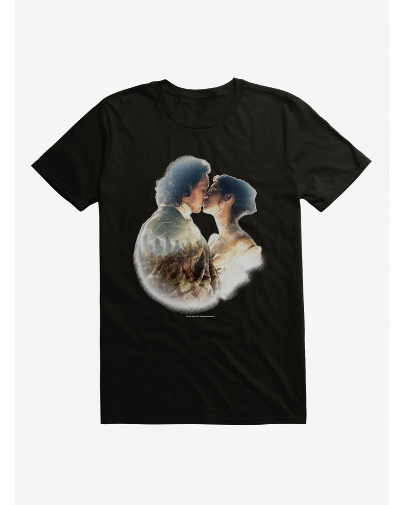 Outlander Claire and Jamie Kiss T-Shirt $8.37 T-Shirts